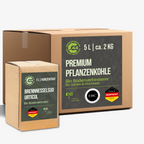 C44 Terra Preta Starter-Set: 5 Liter Pflanzenkohle und 1 Liter Brennnesselsud zur Bodenaktivierung.